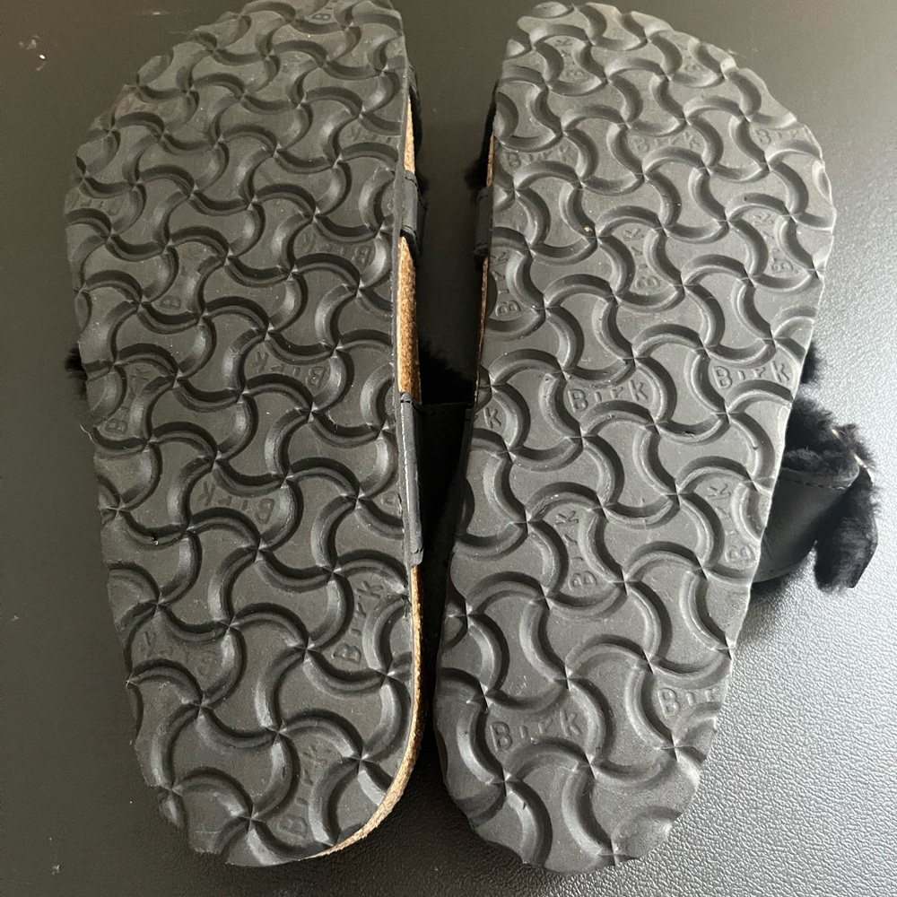 Black Faux Fur Cork Footbed Buckle Sandals - Picture 4 of 6